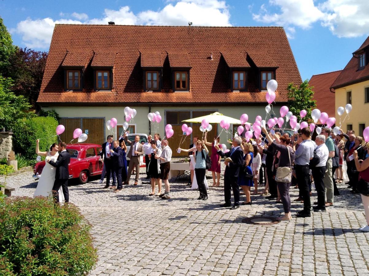 Gasthaus Dollinger Дінкельсбюль Екстер'єр фото